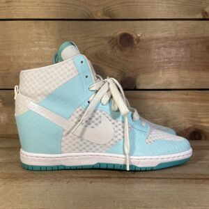 Women’s Size 9 Nike Dunk Sky Hi Artisan Teal White Hidden Wedge Shoes 725069-101